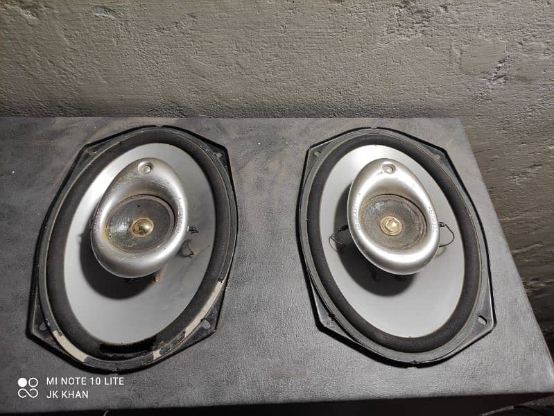 Kenwood car speakers 6/9 2