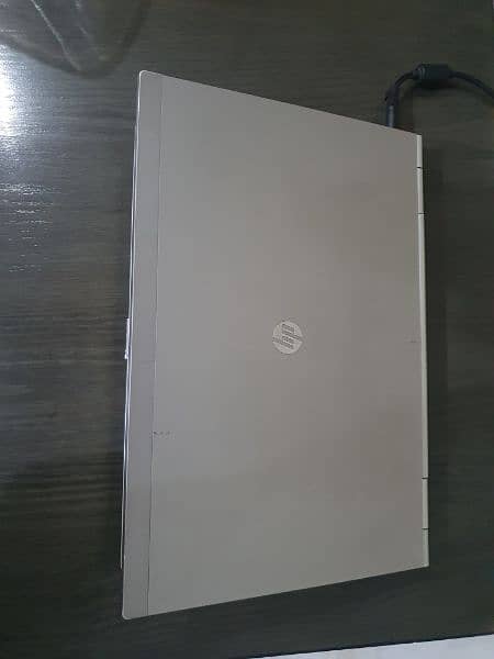 HP elitebook 8460p HD display i5 2nd gen It can be tradable 3