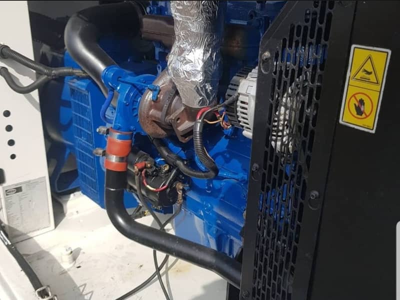 150KVA GENERATOR ( GENERATORS 8KVA TO 1800KVA PERKINS CUMMINS JHON D) 10