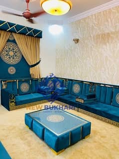 Arabic majlis (bethak), Curtains, Sofa