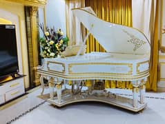 Grand piano supecial offer,piano,large size
