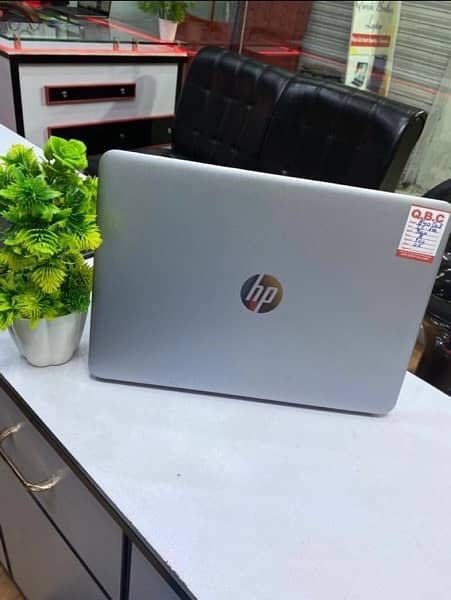 HP 840 G3 Core i5-6th gen laptop 8/256 ssd 2