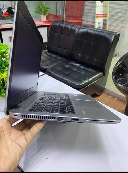 HP 840 G3 Core i5-6th gen laptop 8/256 ssd 6