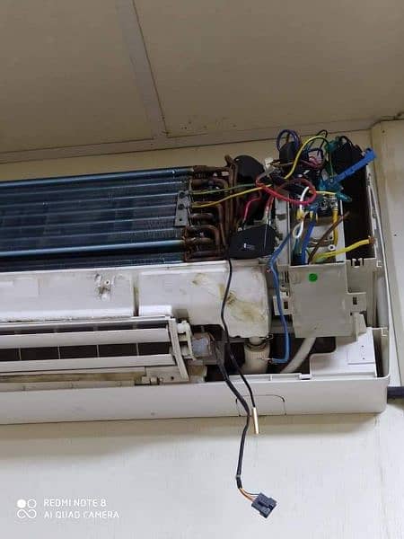 احسن کول انجینئرنگ پوائنٹ
پریشر پمپ سے AC سروس کروائیں 3