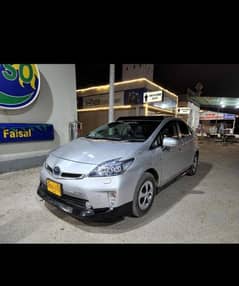 PRIUS (PHV)PLUG IN HYBRID )