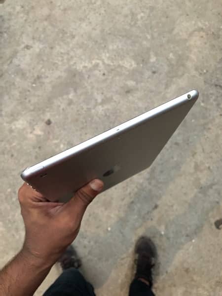 iPad air1 32gb PUBG support lla model exchange wid iPhone only 7