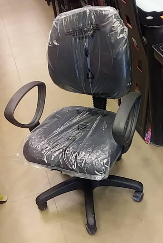 office chairs of all type 4