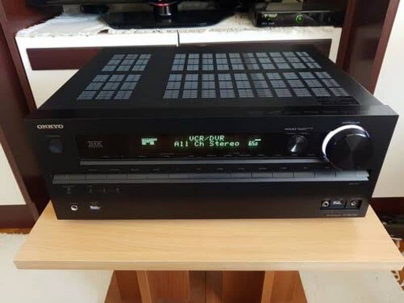3x Onkyo Amplifier 4K Home Theater (Denon' Yamaha' JBL) 6