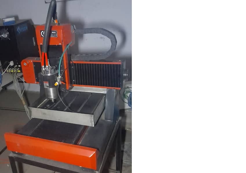 CNC ROUTER MACHINE FOR  SALE for rubber logo dyes 0