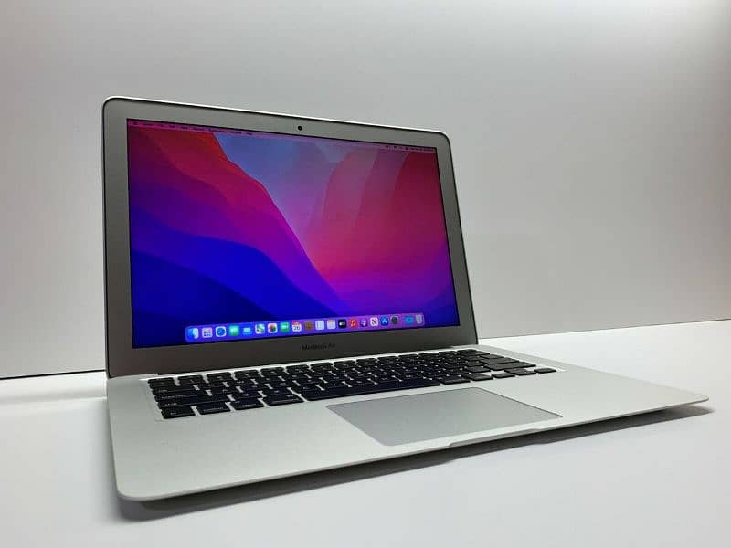 MacBook Air, Slim i5 Laptop 6