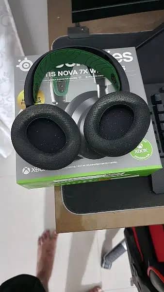 Steelseries Arctis Nova 7x wireless headset like new 1