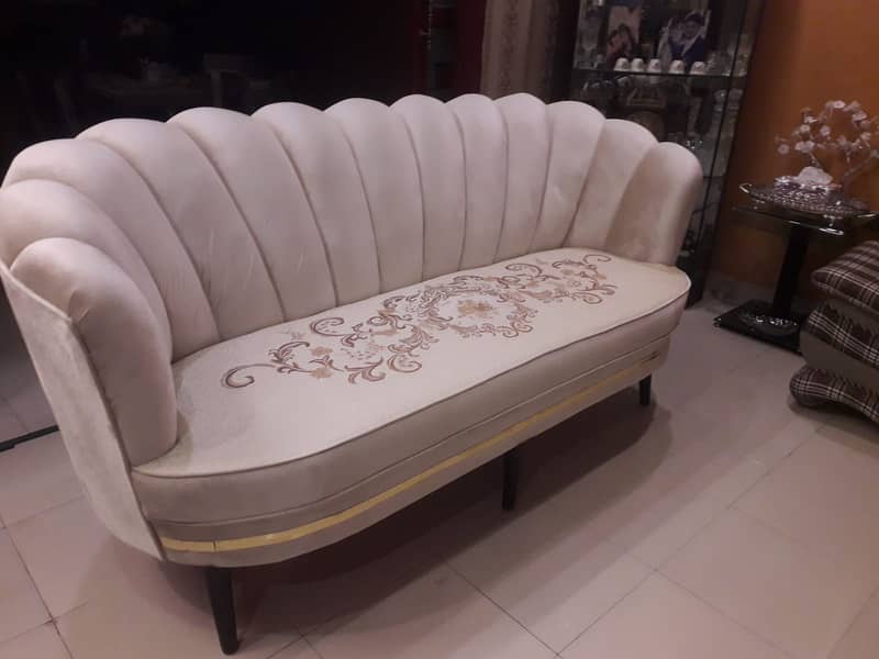 TURKISH FIVE SEATERS SOFA SET 3