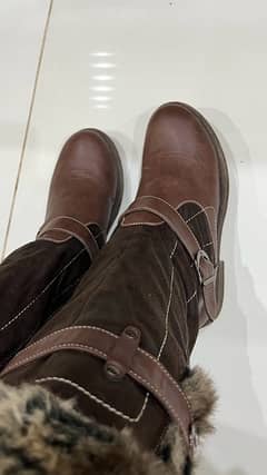 Uk Imported Leather Snow boats Size 7 or 41