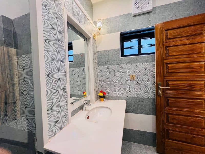 studio apartment full furnished available in bahria town lhr 4