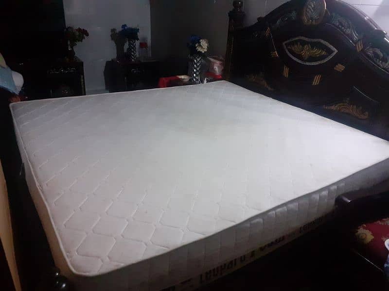 KINGSIZE 10" SPINE SUPPORT MEDICATED MATTRESS MOLTY FOAM 4