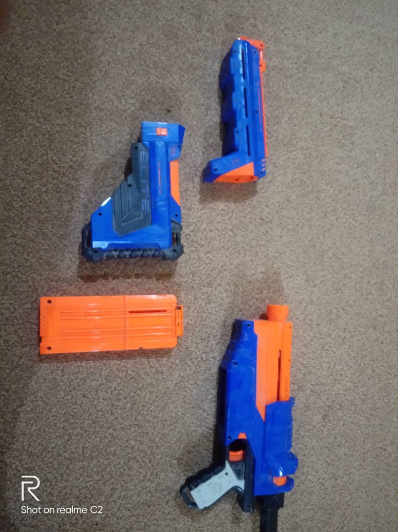2 nerf  gun delta troopers for sale !! 1
