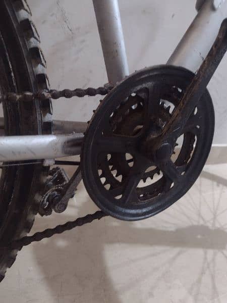 best condition cycle ,,Gears ok,,1 break,tyres ok, contact 03495736748 2