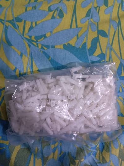 Wall/Raval Plug | Gitti | size 8mm | PACK of 1000 pcs