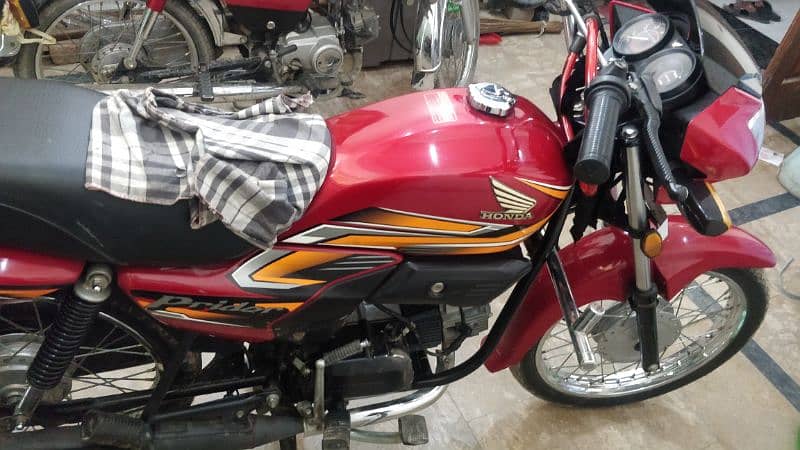 New Honda Pridor 100cc brand new lush condition 1