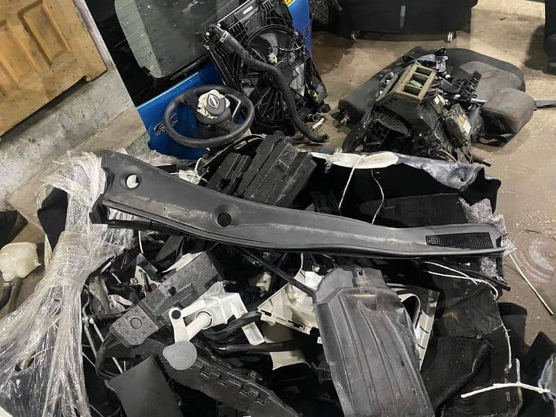 Nissan Note Hybrid Parts available 7