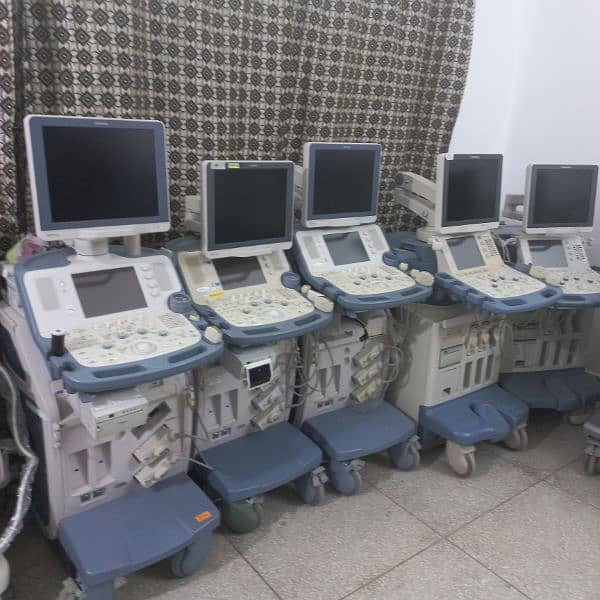 ultrasound machine O3325OO8691 1