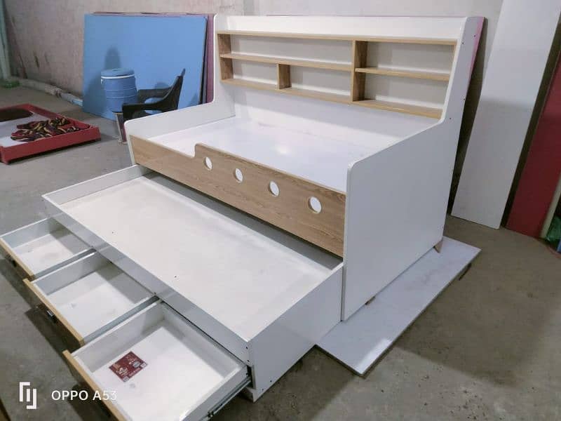 Bed with Draws 3