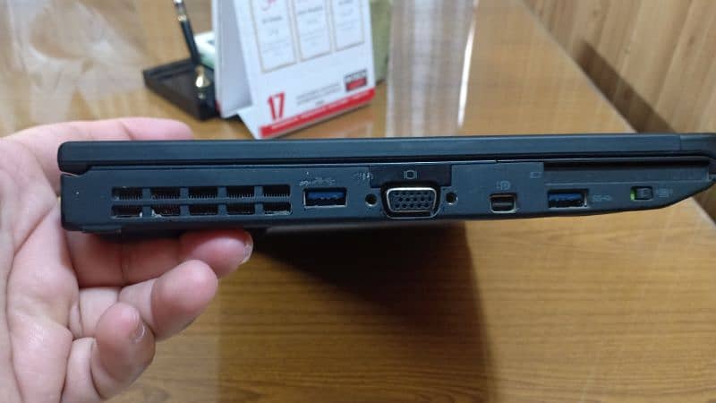 Lenovo Thinkpad X230 3