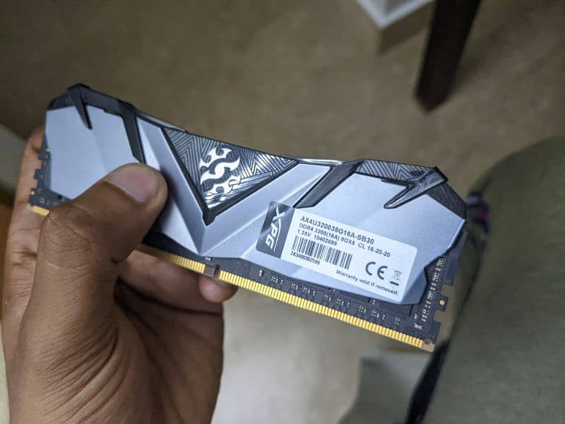 XPG 16gb(8x2) D30 3200mhz ram 2