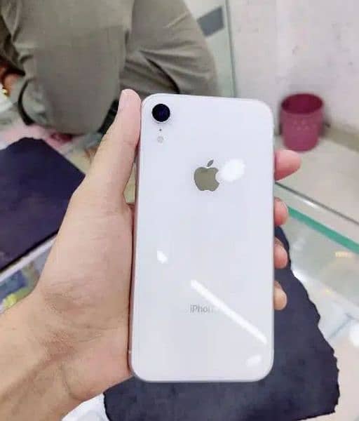 iphone xr price in olx