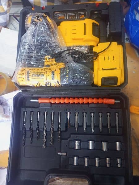 Cordless Hammer Drill and Screw Driver Set with Commonly used Tools 6