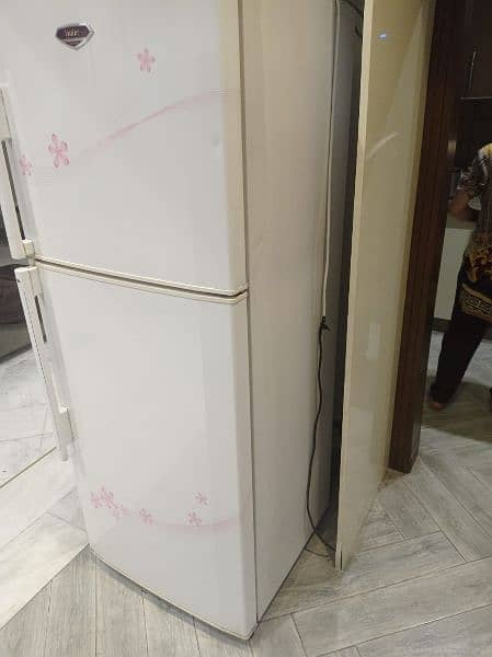 Haier Inspired Living Fridge Sale Fully Functional Excellent Condition 2