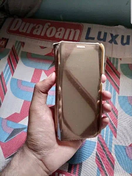 Samsung Galaxy S7 Edge premium USED S-View cover for sale. 7