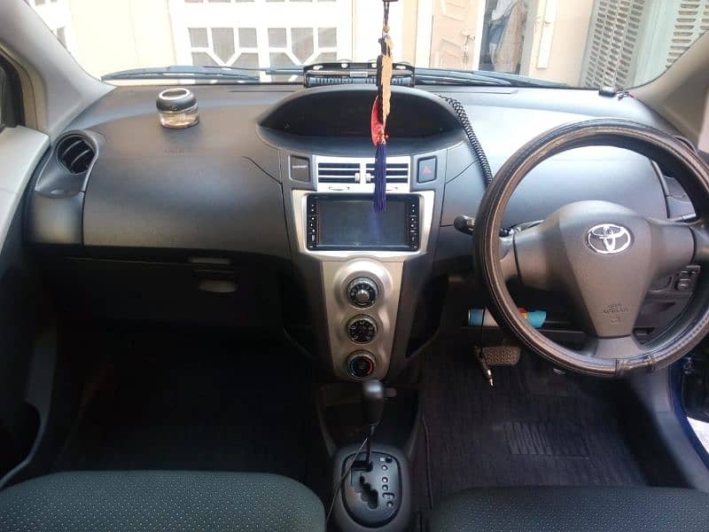 Toyota Vitz 2007 Urgent Sale 12