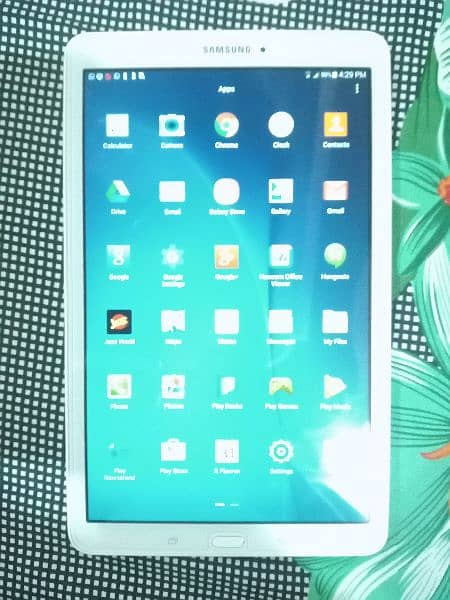 Samsung Tablet E New Condition with SIM card slot 1