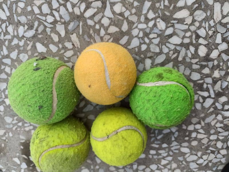 Tennis balls 2