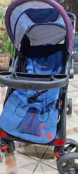 Tinnies stroller 0