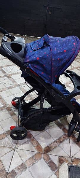 Tinnies stroller 4