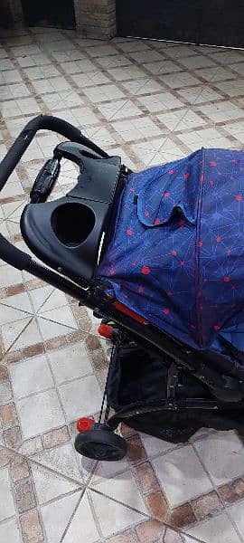 Tinnies stroller 6