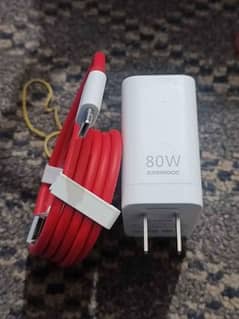 ONEPLUS 80 W BOX PULLED CHARGER WITH CABLE
