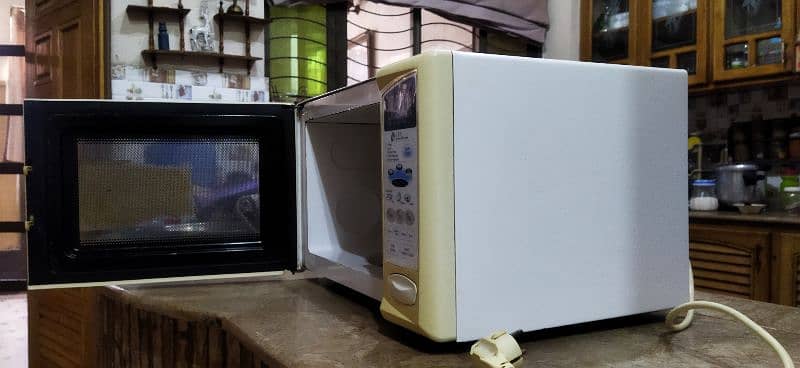 microwave oven dawlance 2