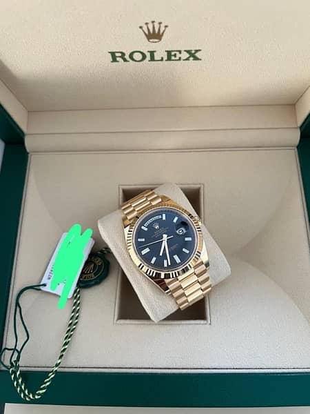 We BUY Original Watches Rolex Omega Cartier Britling Gold Or Diamond 12