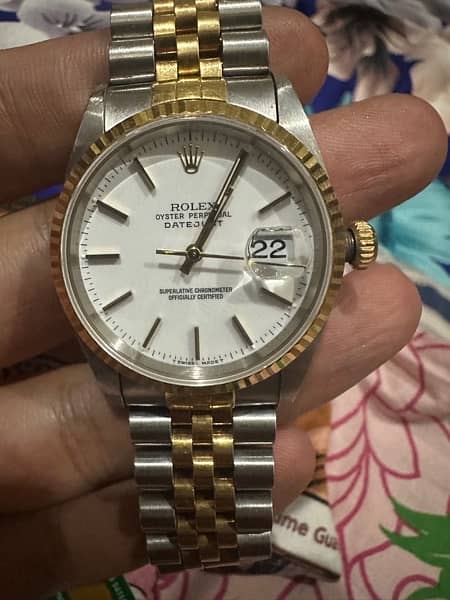 We BUY Original Watches Rolex Omega Cartier Britling Gold Or Diamond 18