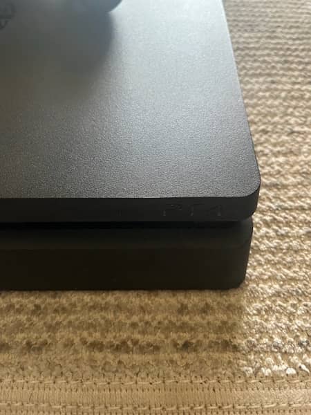 PS4 Slim 500gb 2