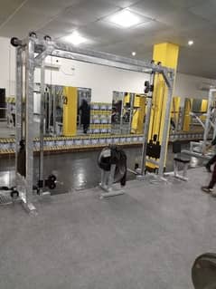 Gym equipments body building machines