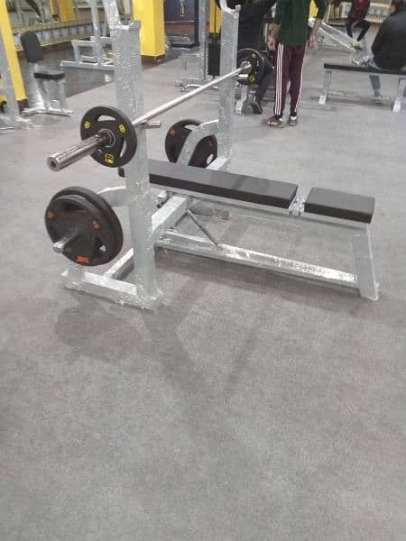 Gym equipments body building machines 1