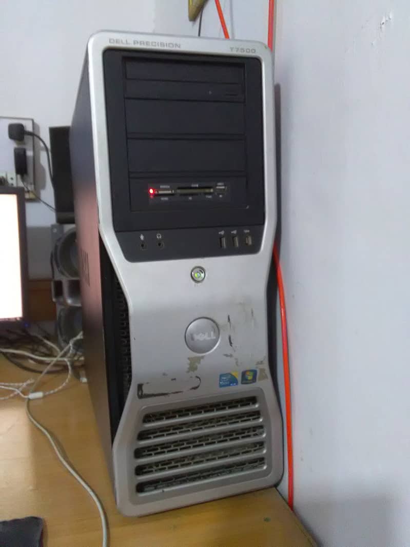 DELL PRECISION - T7500 WORKSTATION 20GB RAM 0