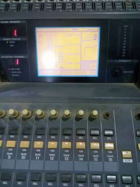 YAMAHA O2R DIGITAL RECORDING CONSOLE 24 CHANNELS MADE IN JAPAN 6