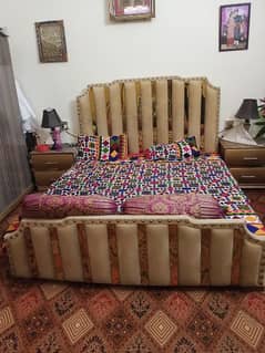 bed set  shocase