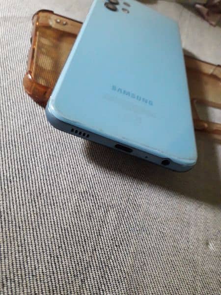 samsung  A32  5G 
, 6 Ram /128 GB , 2