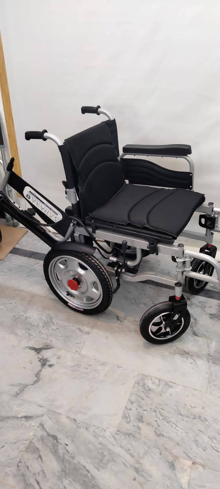 Electric wheelchair Foldable with Warranty Brand New 1